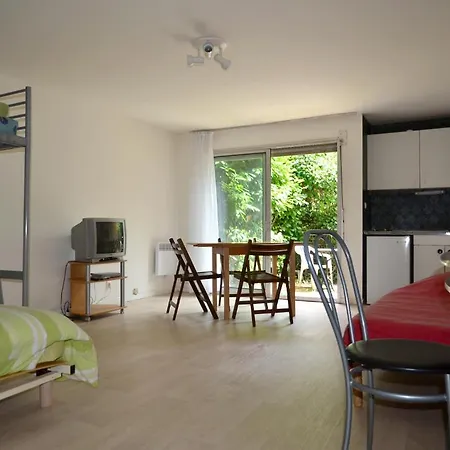 Parnuit Apartment